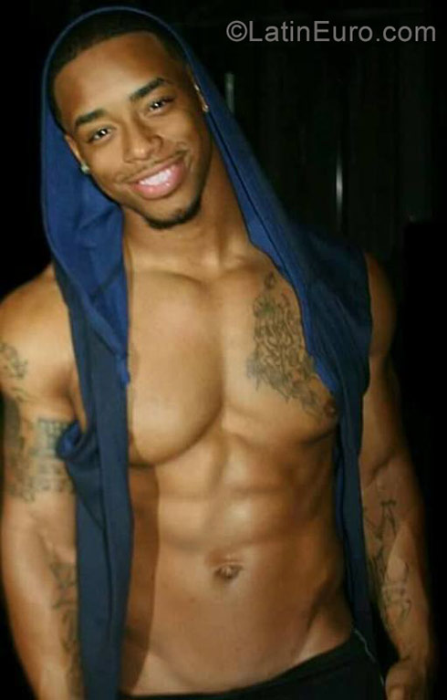 Date this sensual Dominican Republic man Christian garci from Santo Domingo DO29254