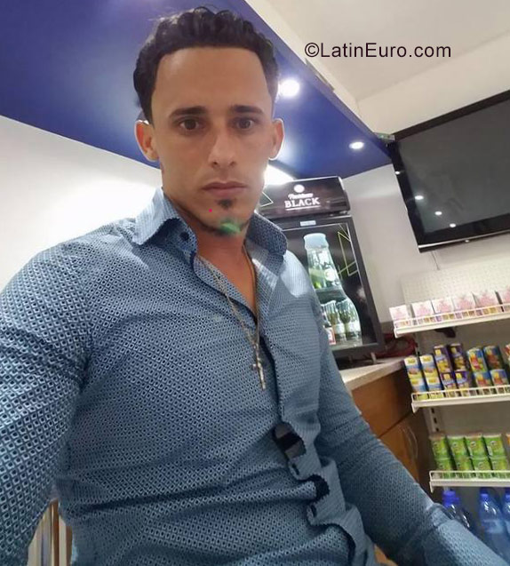 Date this fun Dominican Republic man Jesus from Moca DO29287
