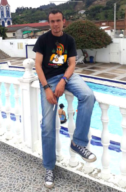 Date this athletic Colombia man Juan from Bogota CO21918