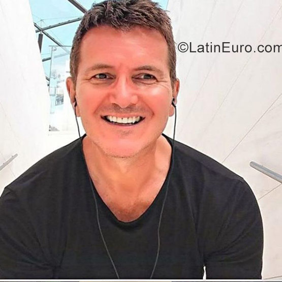 Date this voluptuous Netherlands man Ruud from Maastricht NL340