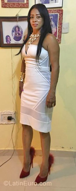 Date this cute Dominican Republic girl DULCE from Villa Vasquez DO30134