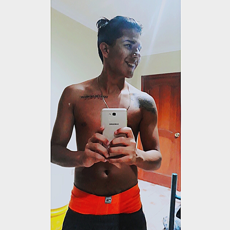 Date this happy Ecuador man Ostin javier from Machala EC207