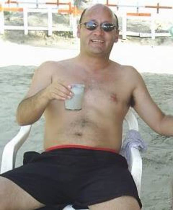 Date this voluptuous Colombia man JUAN ESTEBAN from Chiquinquira CO22285