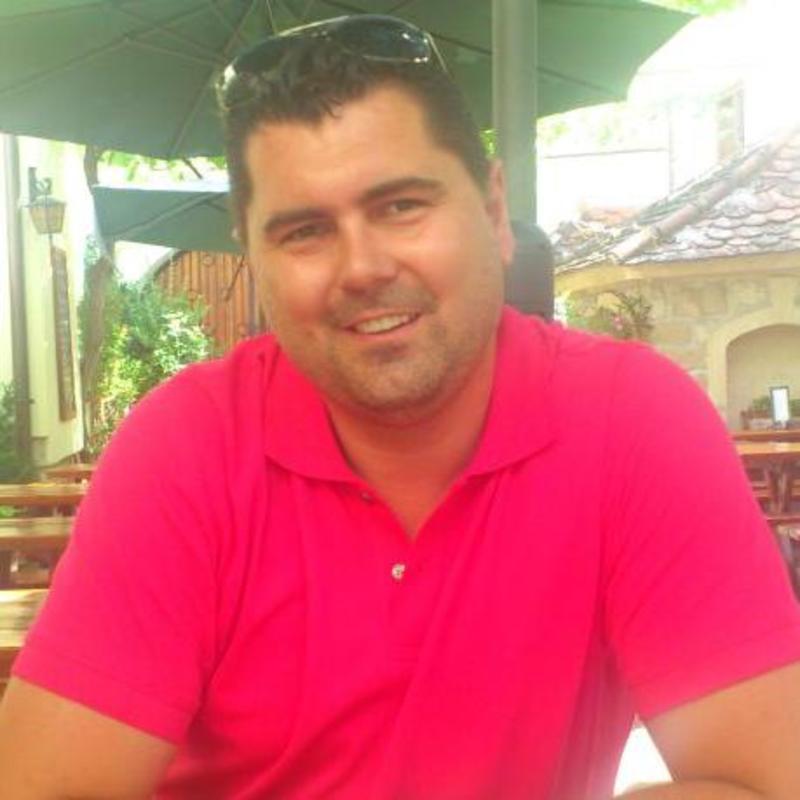 Date this voluptuous Ireland man Bamah from Mayo IE70