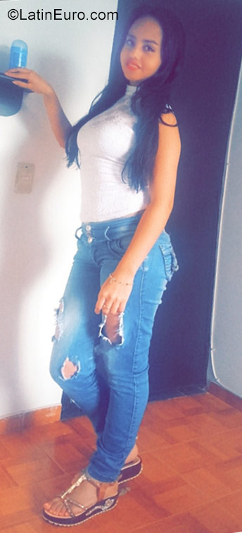 Date this fun Colombia girl Tatiana Kim from Fusagasuga CO22410