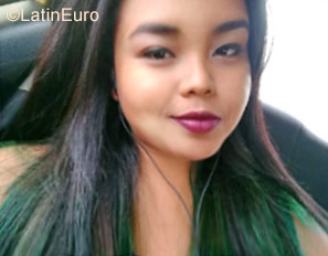 Date this athletic Colombia girl Elaine from Barranquilla CO22578