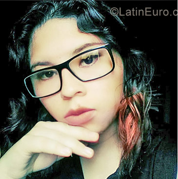 Date this happy Peru girl Jessica from Lima PE1151