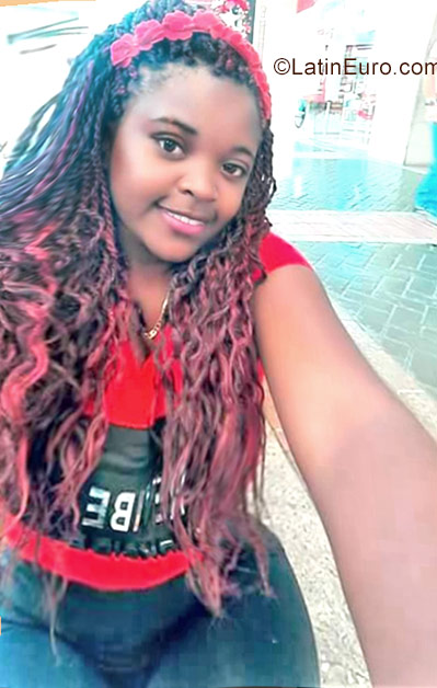 Date this athletic Colombia girl Halin from Cali CO22637