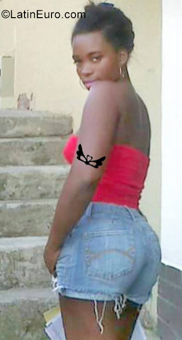 Date this charming Colombia girl Dailen from Pereira CO22780