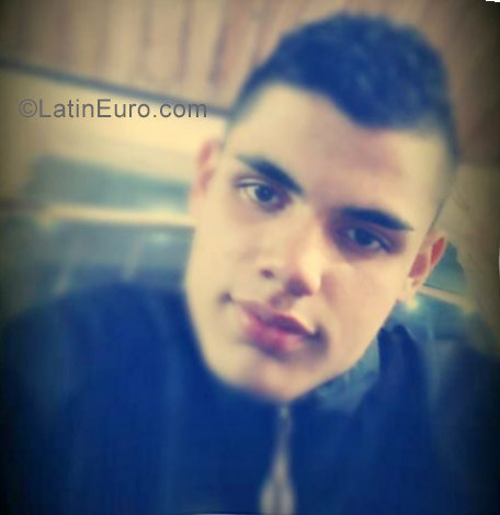 Date this passionate Colombia man Daniel from Pereira CO22903