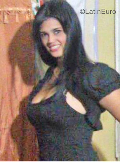 Date this lovely Venezuela girl Yamilet from Cabimas VE1184
