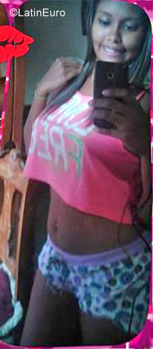 Date this sultry Venezuela girl Melani from Caracas VE1234