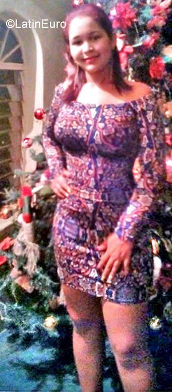 Date this foxy Venezuela girl Mirley from Guanare VE1237