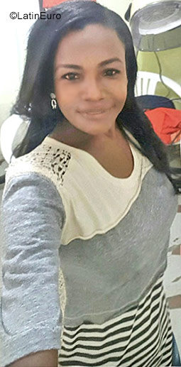 Date this fun Dominican Republic girl Elizabeth from San Pedro De Macoris DO31061