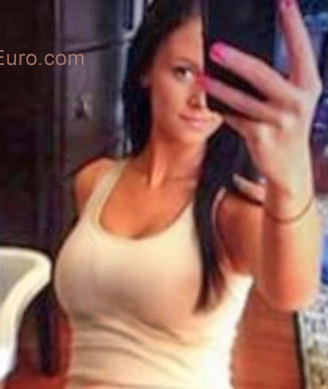 Date this stunning Colombia girl Isabella from Medellin CO23034