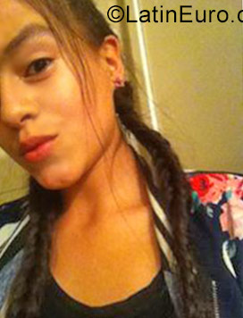 Date this tall Colombia girl Juliana from Bogota CO23069