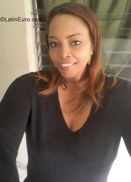 Date this cute Colombia girl Tatiana from Cali CO23113