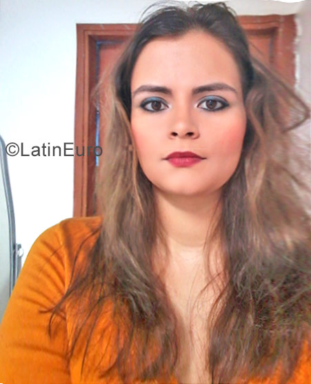 Date this delightful Colombia girl Luna from Medellín CO23139