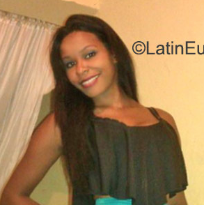 Date this exotic Dominican Republic girl Yinette from Santo Domingo DO39968