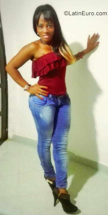 Date this delightful Colombia girl Diana from Medellin CO23394
