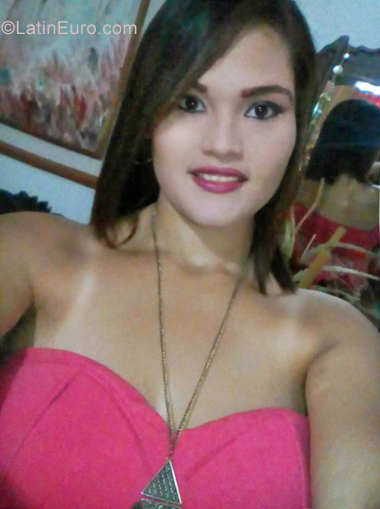 Date this attractive Venezuela girl Hilda from Cabimas VE1377