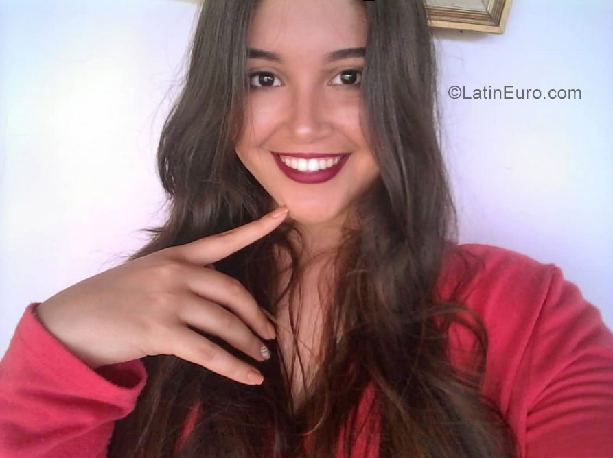Date this pretty Venezuela girl Diana from Merida VE1378