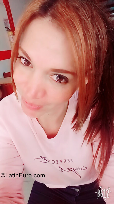 Date this sensual Colombia girl Angela from Ibague CO23429