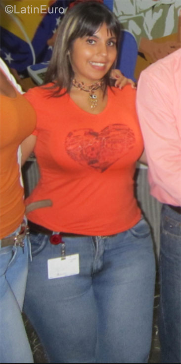 Date this funny Venezuela girl Zulay from Caracas VE1388