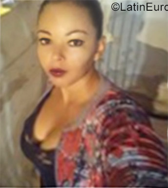 Date this hot Brazil girl Iris from Recife BR10494