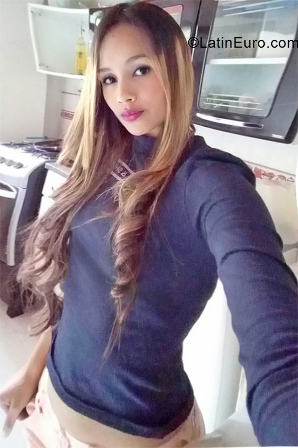 Date this charming Colombia girl Camila from Medellin CO23637