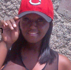 Date this happy Venezuela girl Orly from Caracas VE1497