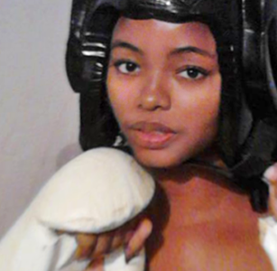 Date this hot Venezuela girl Karli from Chichirirviche VE1549