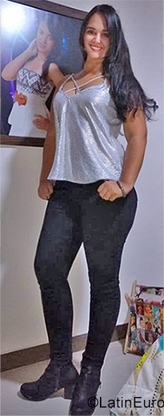 Date this athletic Colombia girl Maria from Medellin CO23757