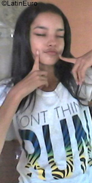 Date this attractive Venezuela girl Camila from Monagas VE1558