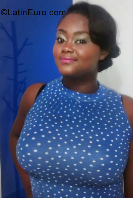 Date this tall Colombia girl Keisy from Barranquilla CO27087