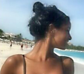 Date this passionate Ecuador girl Adriana from Guayaquil EC259