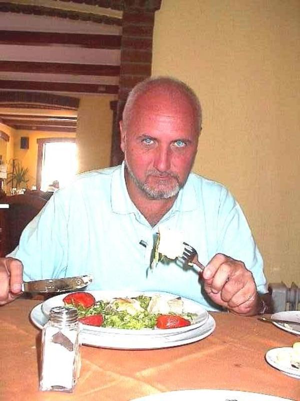 Date this hot Venezuela man Sijomiggengmail from Caracas VE1586