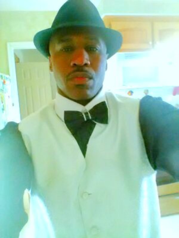 Date this sultry United States man CAMERON from Detroit US19273