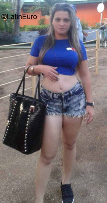Date this stunning Cuba girl Lisseth from Ciego De Avila CU299