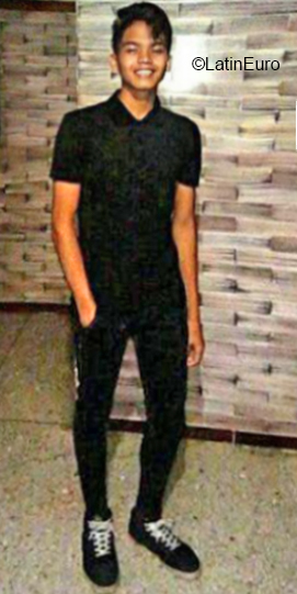 Date this sultry Venezuela man Johan from Maracay VE1645