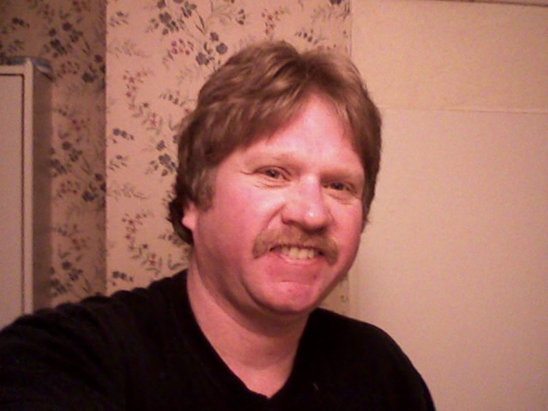 Date this sensual United States man GLEN from Norwich US19352
