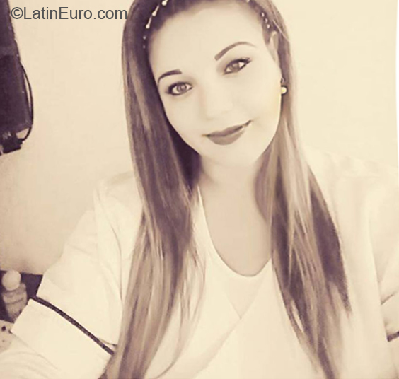 Date this fun Colombia girl Rubiela from Medellin CO23960