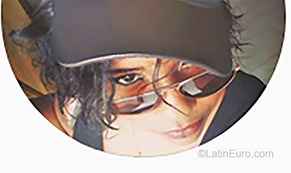 Date this beautiful Dominican Republic girl Giselle from Santo Domingo DO32736