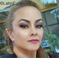 Date this nice looking Colombia girl Diana from Villavicencio CO24135