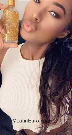 Date this georgeous Colombia girl Dania from Cali CO24244