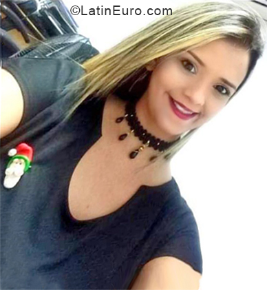 Date this stunning Venezuela girl Cindy from Chacao VE1877