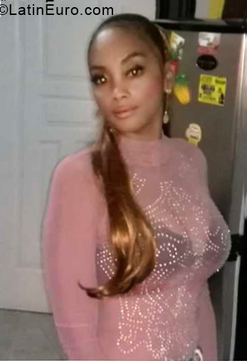 Date this attractive Dominican Republic girl Jasmil from San Pedro De Macorís DO33176