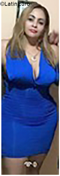 Date this stunning Dominican Republic girl Maria from Santo Domingo DO33261