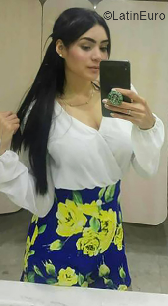 Date this beautiful Venezuela girl Karol from Puerto La Cruz VE1934