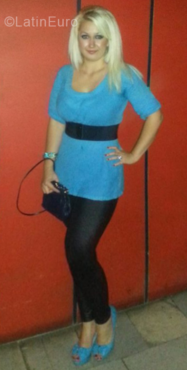 Date this funny Bulgaria girl Aycan from Sofia BG30